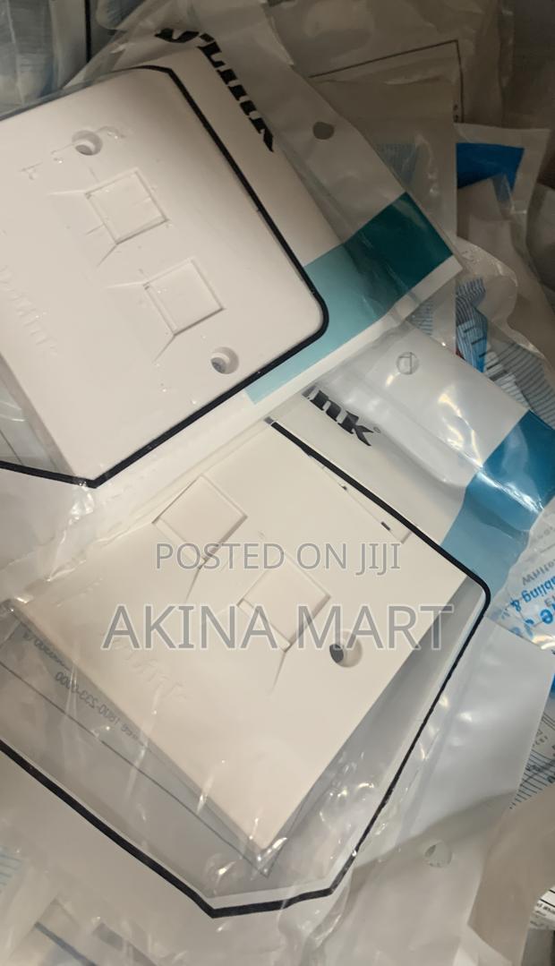 D-Link Double Face With Keystone Jack 2 Faceplate photo 4