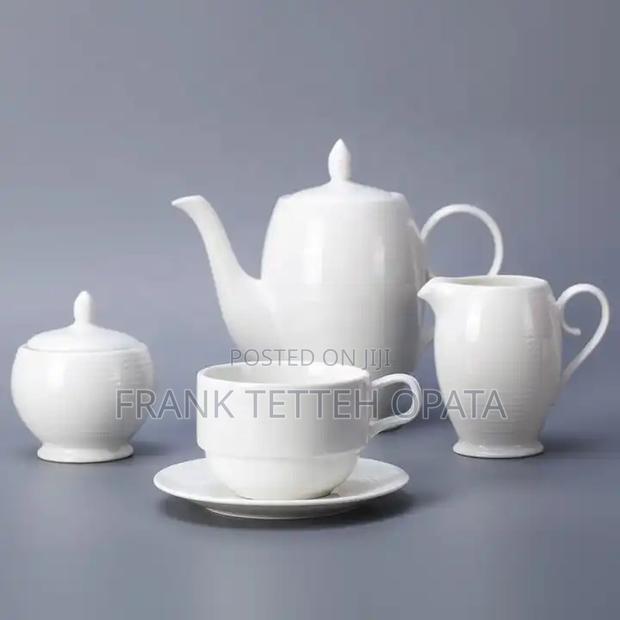 47 Piece Ceramic Dinnerware Set – White photo 2