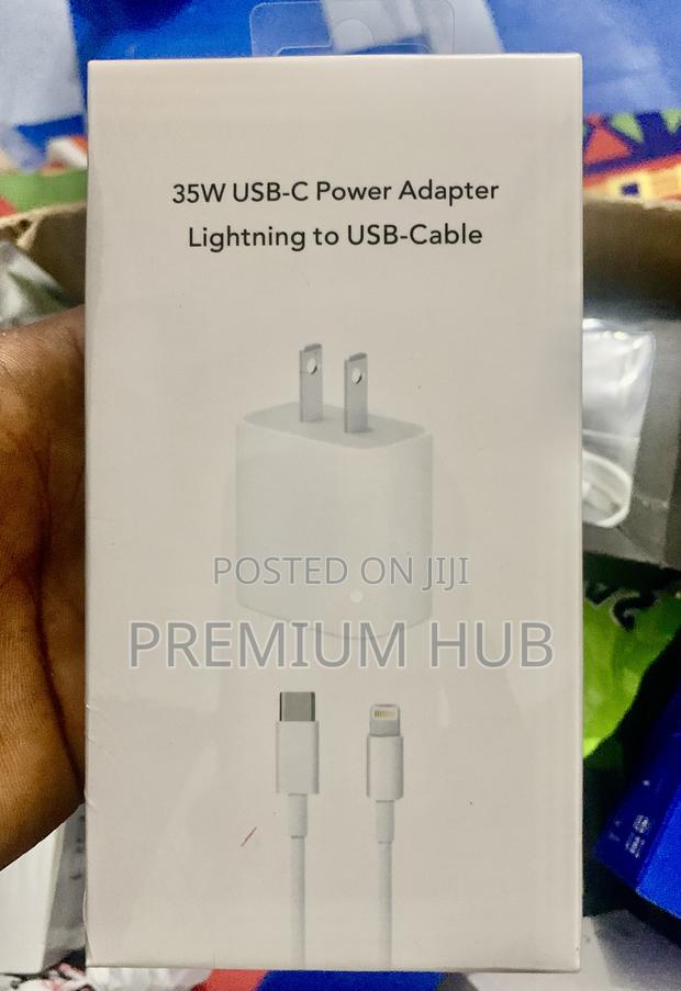 Apple Type-C Charger · Photo 3