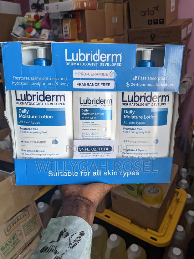 Lubriderm Daily Moisture Lotion · Photo 1