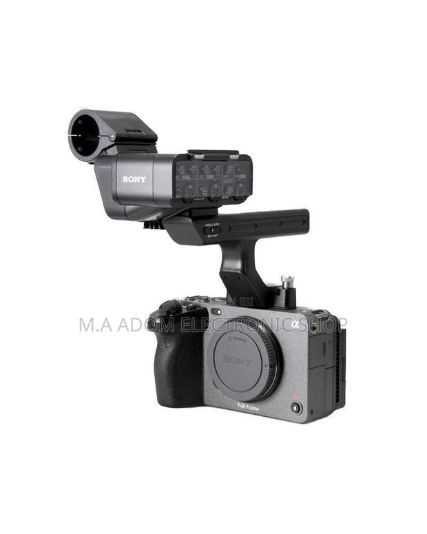 Sony Fx3 Cinema Camera Full Frame Body Only · Photo 3