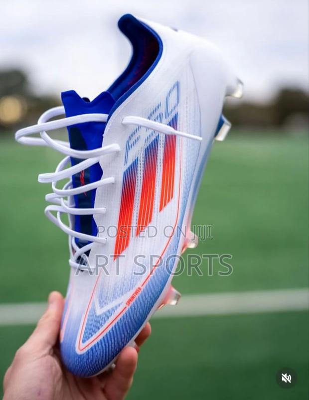Adidas F50 Soccer Boot ( Sprintweb) · Photo 3