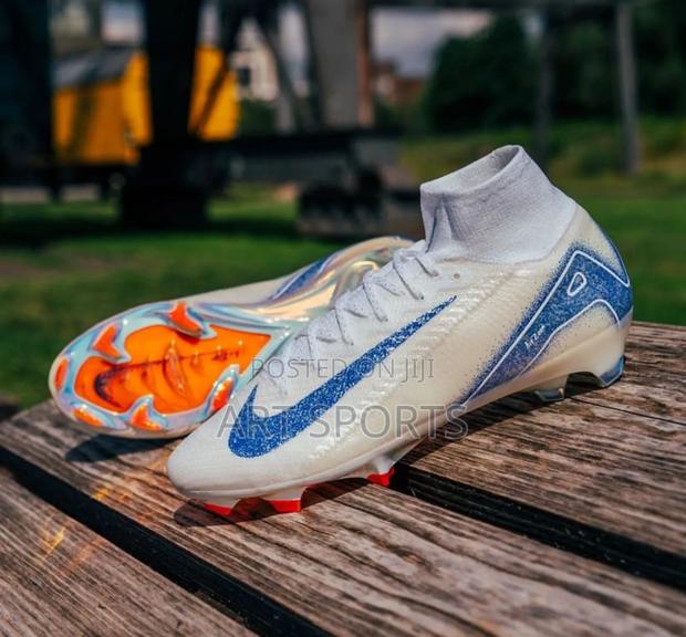 Nike Air Zoom Mercurial Superfly 10 Elite FG Mad Ambition · Photo 3