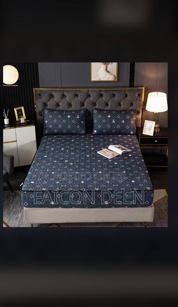 Luxurious King Size Mattress Covers (In Diff Colors ) · Photo 1