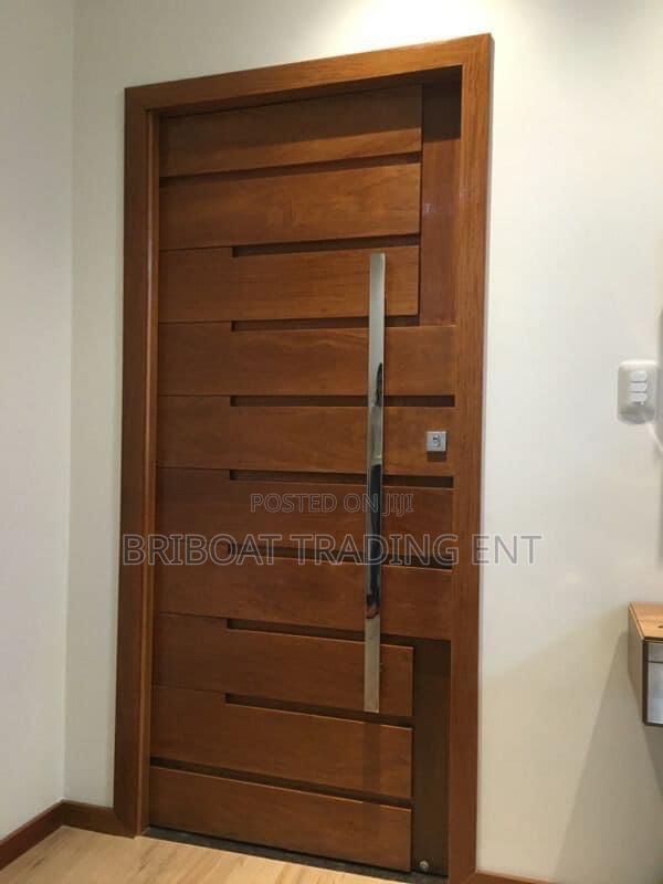 Wooden Doors · Photo 2