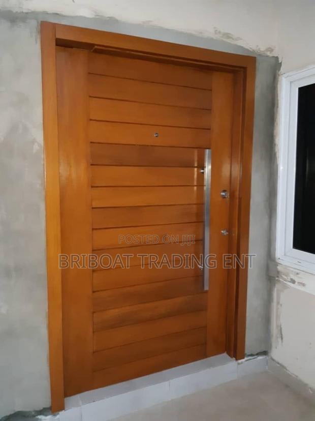 Wooden Doors · Photo 2