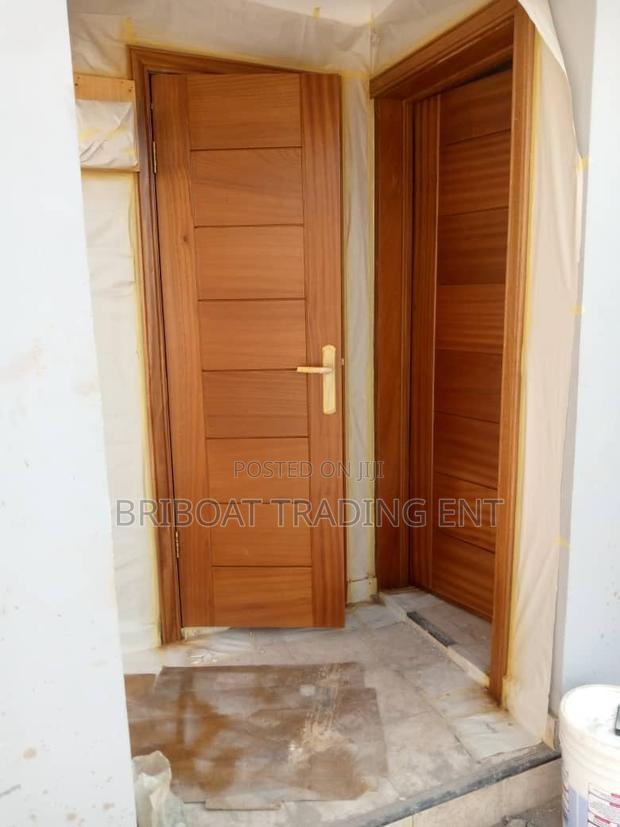 Wooden Doors · Photo 2