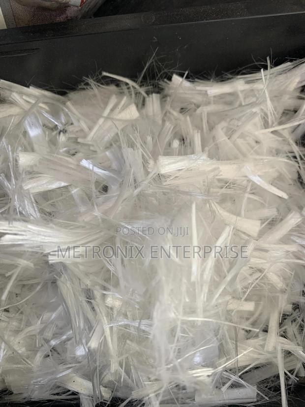 Polyfiber (Fibrilated Fiber for Concrete)
