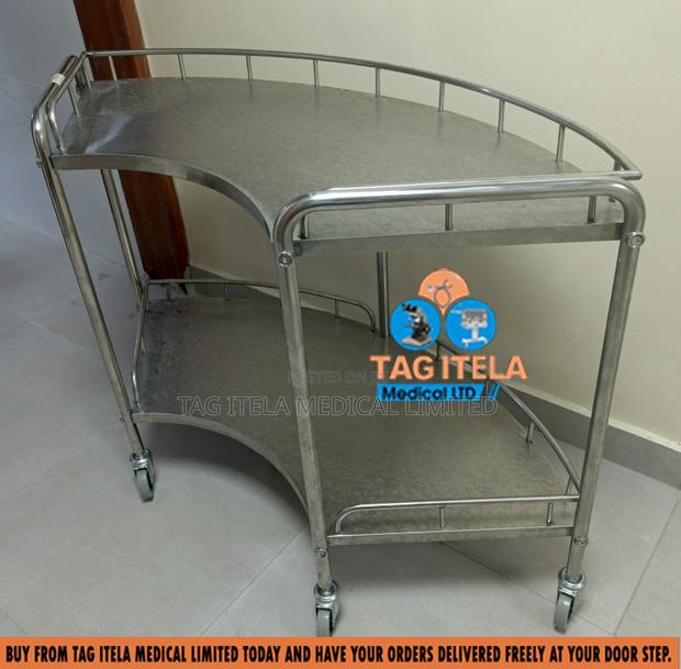 Medicine Trolley (Half Moon) · Photo 4