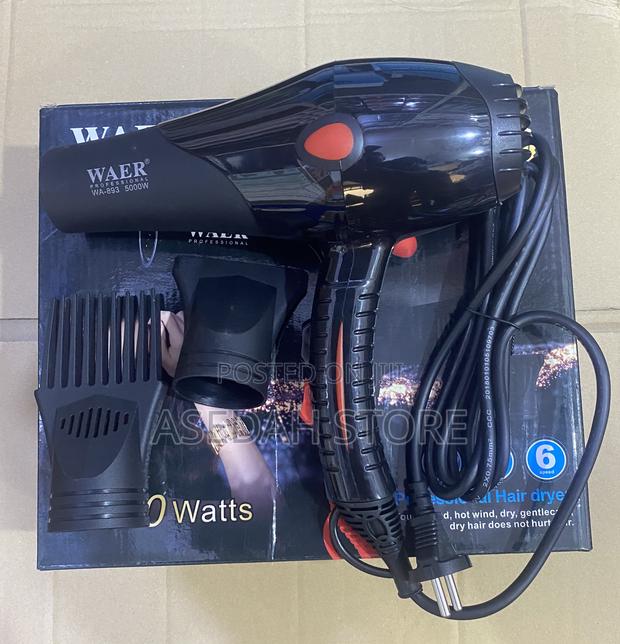 Waer Professional Hair Dryer · Photo 4