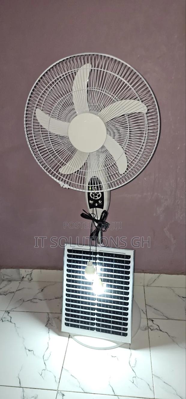 Solar Fan With LED Light · Photo 1