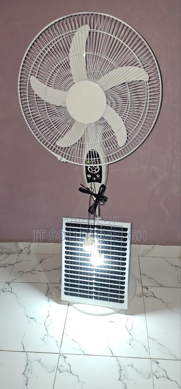 Solar Fan With LED Light · Photo 4