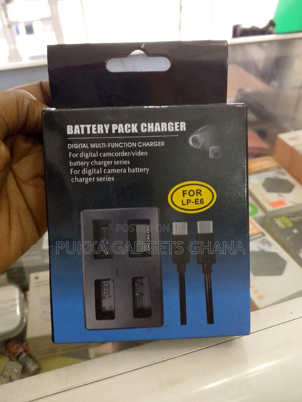 Triple Charger for Canon Lp E6/E6nh Battery · Photo 4