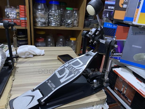 Tama Drum Pedal · Photo 3