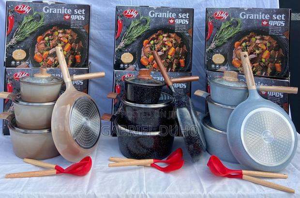 Nonstick Cookware Set · Photo 2