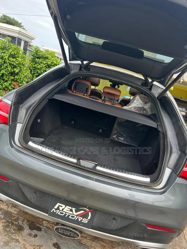 Mercedes-Benz GLE43 2018 Gray photo 2