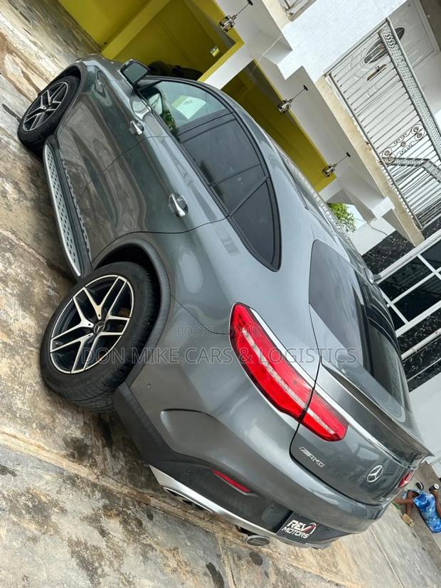 Mercedes-Benz GLE43 2018 Gray photo 8