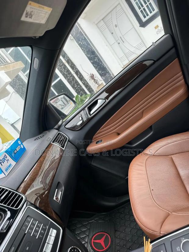 Mercedes-Benz GLE43 2018 Gray photo 9