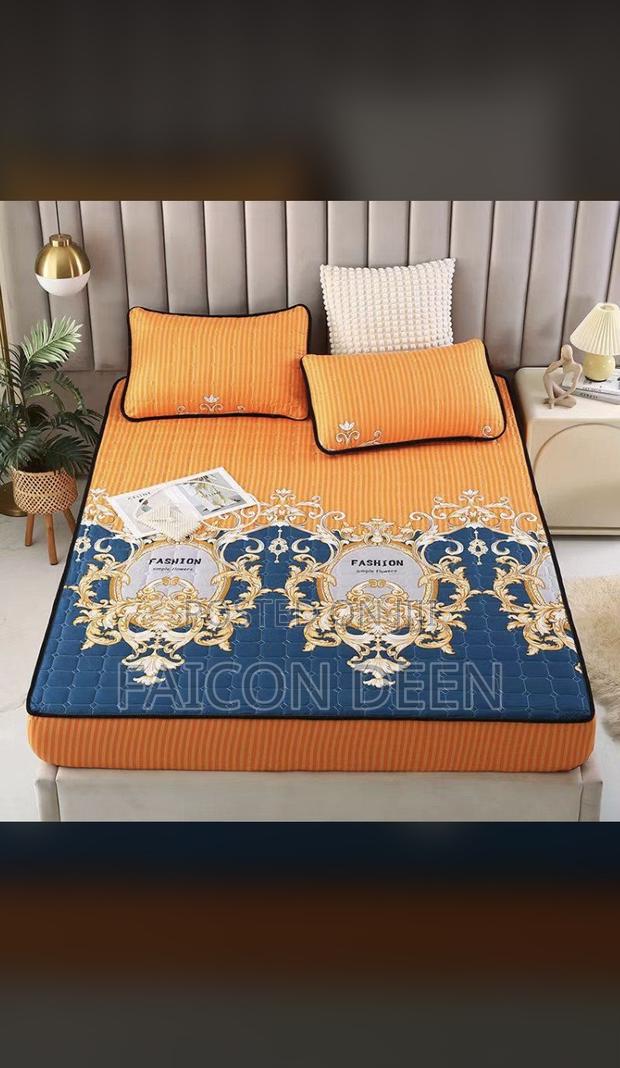 Waterproof,Stain Resistant King Size Mattress Protectors · Photo 1