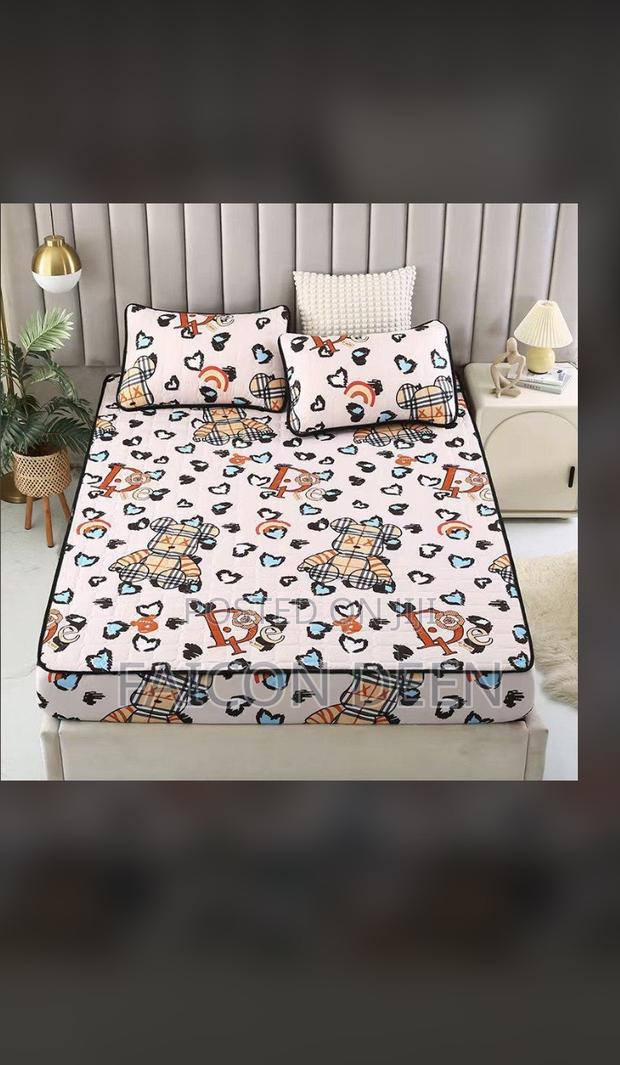 Original High Quality Double Mattress Protectors · Photo 1
