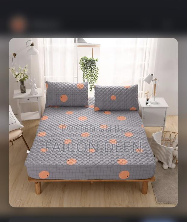 Luxurious Quality Double Size Mattress Protectors · Photo 1