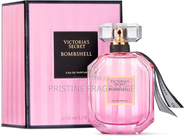Victoria Secret Bombshell Perfume · Photo 2