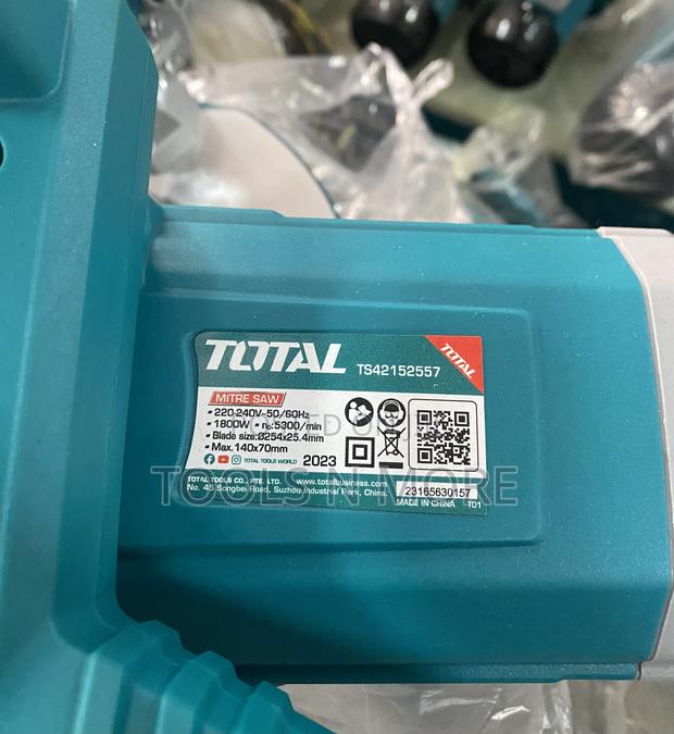 Total Mitre Saw 1800w 10” · Photo 4