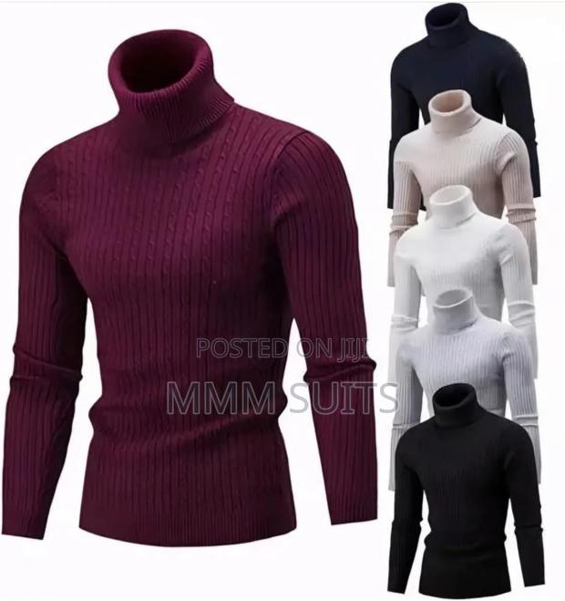 Turtleneck Shirts for Both Men and Women in Colours · Photo 3