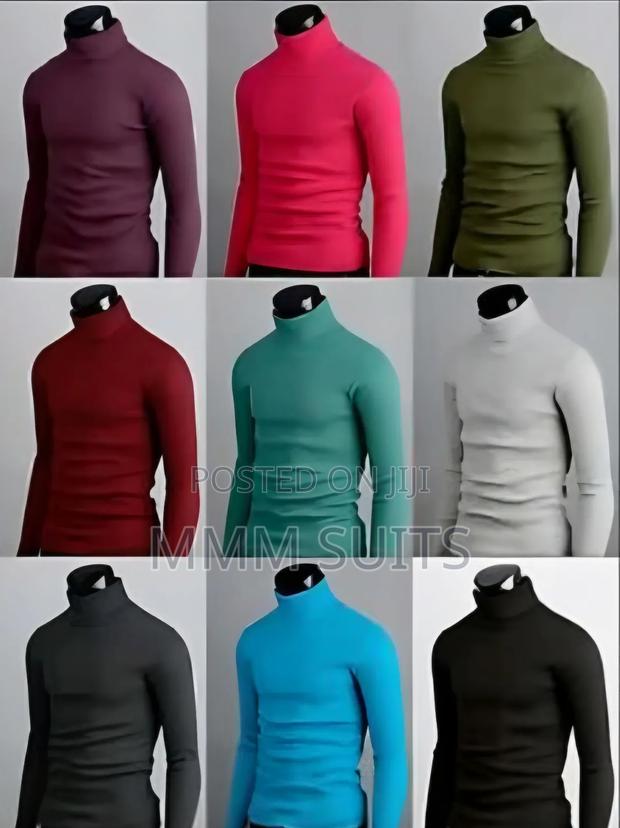 Turtleneck Shirts for Both Men and Women in Colours · Photo 4