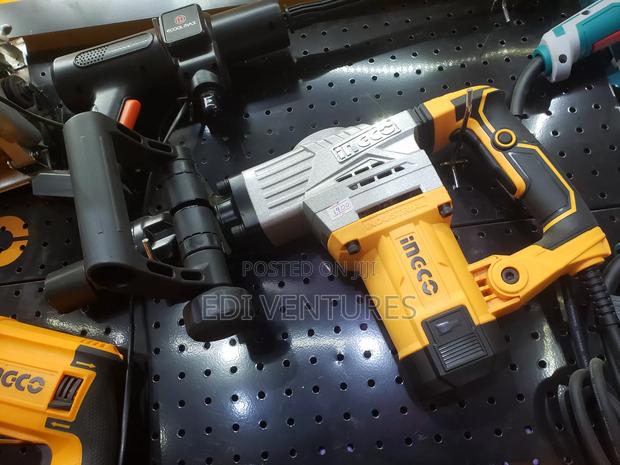 Ingco 1300W Demolition Breaker (Pdb130018) · Photo 4