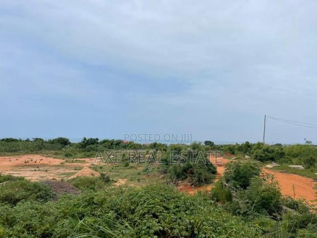Road Side Plots at DODOWA // Free Documents · Photo 3