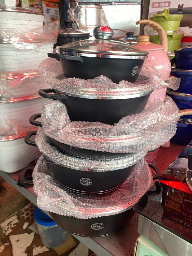 Royal Dessini Nonstick Cookware