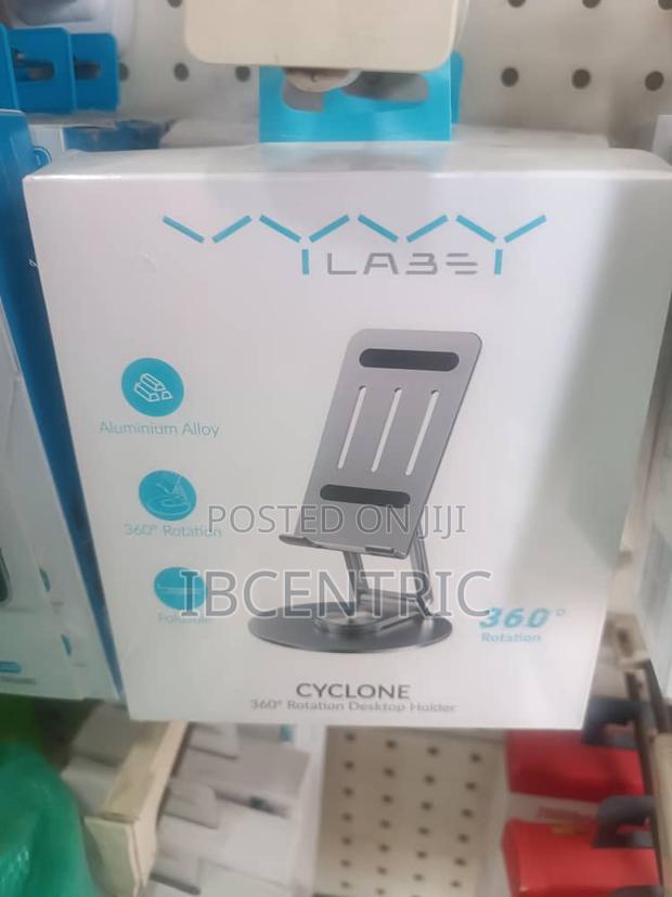 Cyclone 360 Rotation Desktop Holder · Photo 2