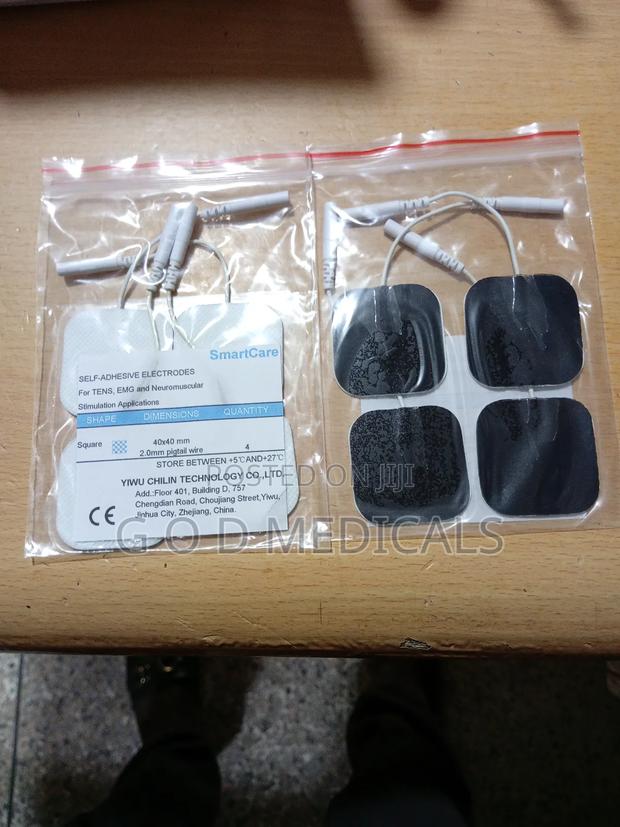 Electrode Pads · Photo 2