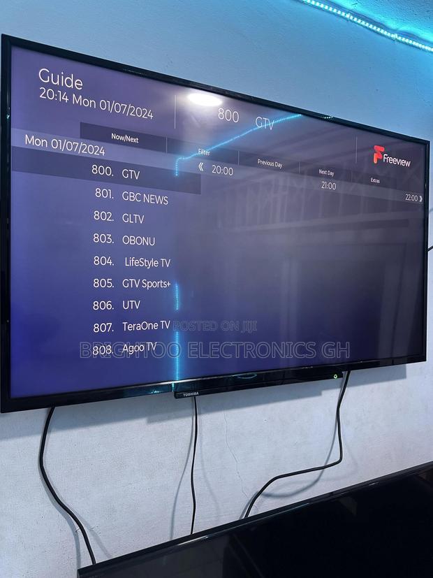 50inches Full Digital Satellite Uhd Led Smart Toshiba Tv photo 12