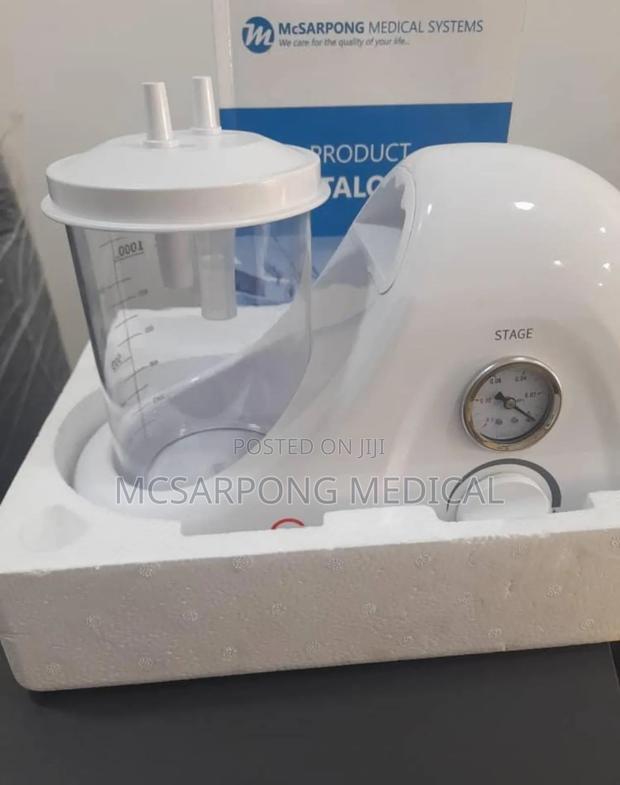 Medical Phlegms Suction Machine · Photo 4