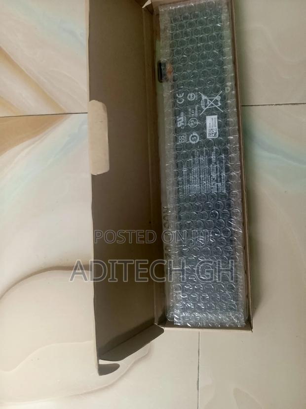 New Original Razer Blade Battery Rc30-0248 From Usa · Photo 4