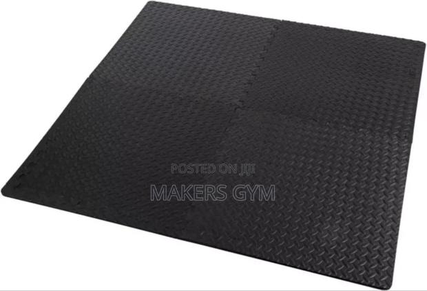 Gym Floor (Interlocking) Pad · Photo 3