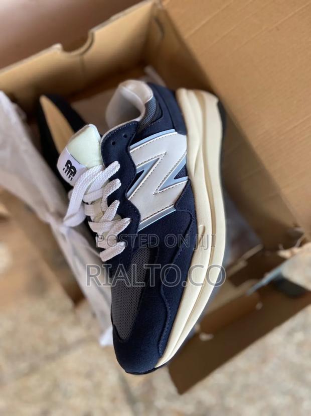 New Balance 5740 Blue/White photo 2