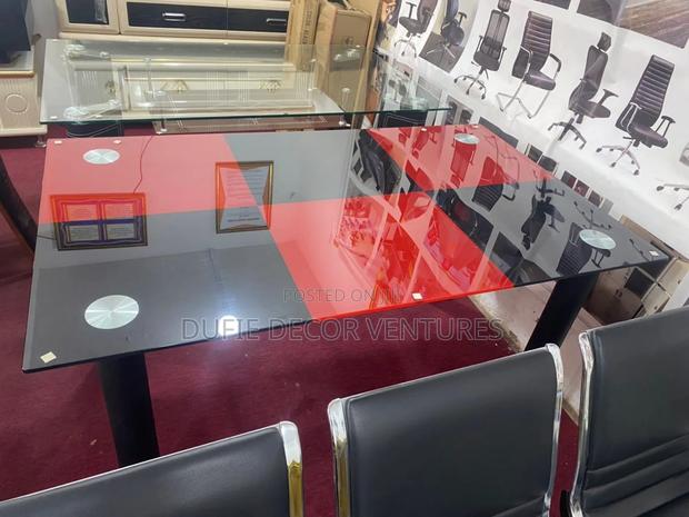 Glass Table Available for Sale · Photo 1