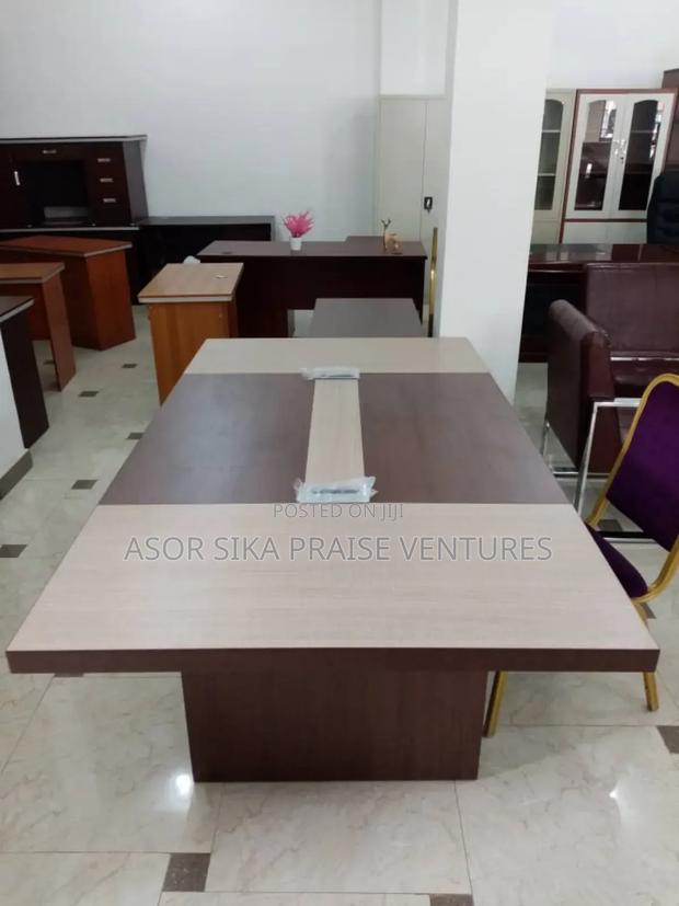 Conference Table 8seater · Photo 1