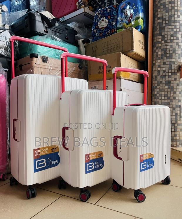 Original 3set Travelers Choice Off White Zipless Suitcase · Photo 4