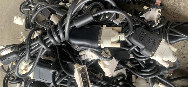 DP to DVI Connector · Photo 4