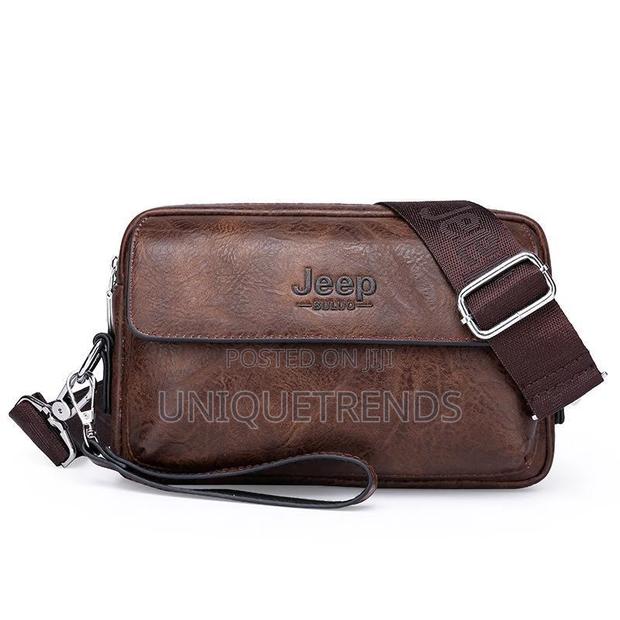 Original Jeep Leather Side Bags · Photo 4