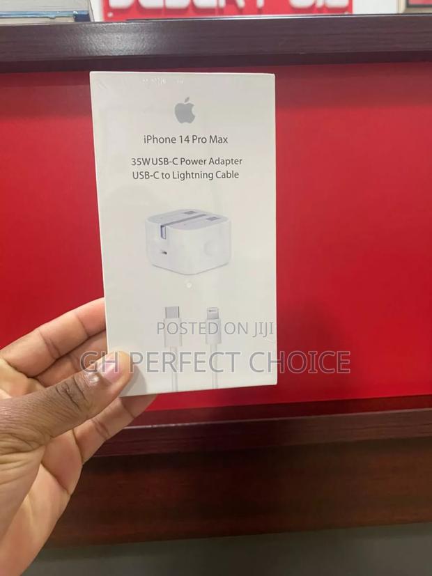 Sealed Box: iPhone Type C Fast Charging Adapter · Photo 1