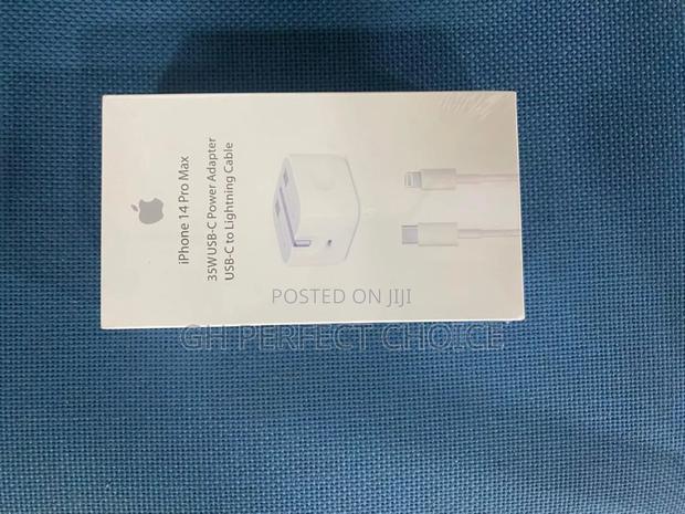Sealed Box: iPhone Type C Fast Charging Adapter · Photo 2