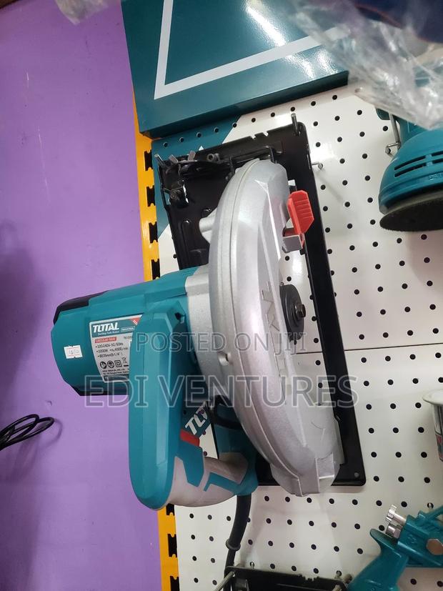 Total 2200W Circular Saw · Photo 4