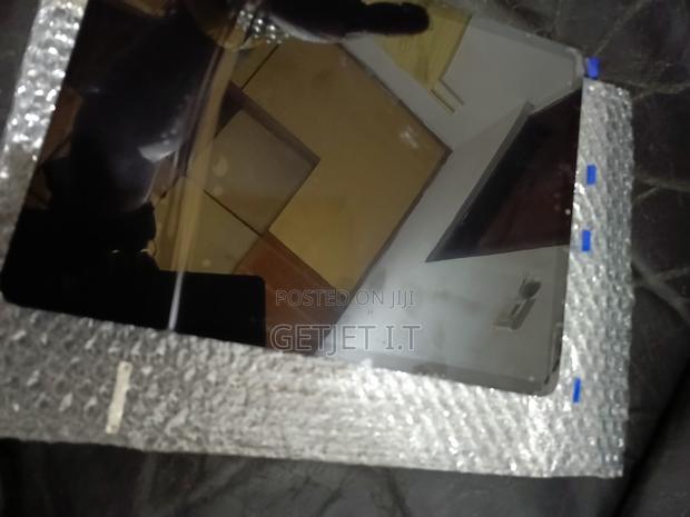 12.9 iPad Screens Available for Sale photo 6