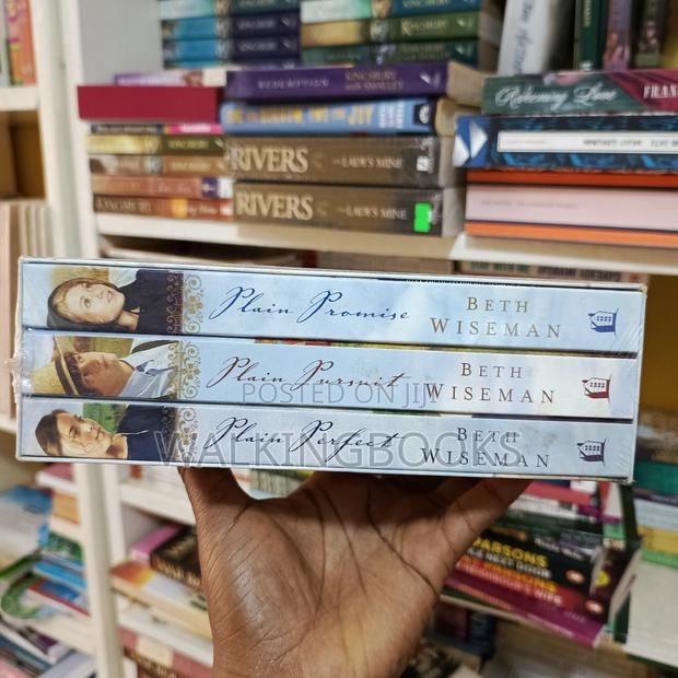 Beth Wiseman Daughters of the Promise 1-3 Book Set · Photo 4