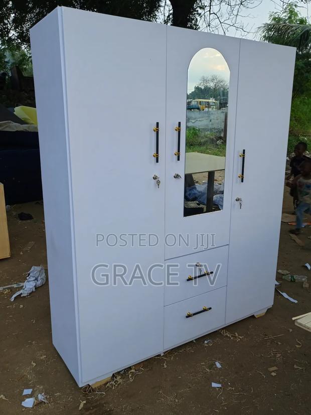 Quality 3in1 Wardrobe · Photo 2